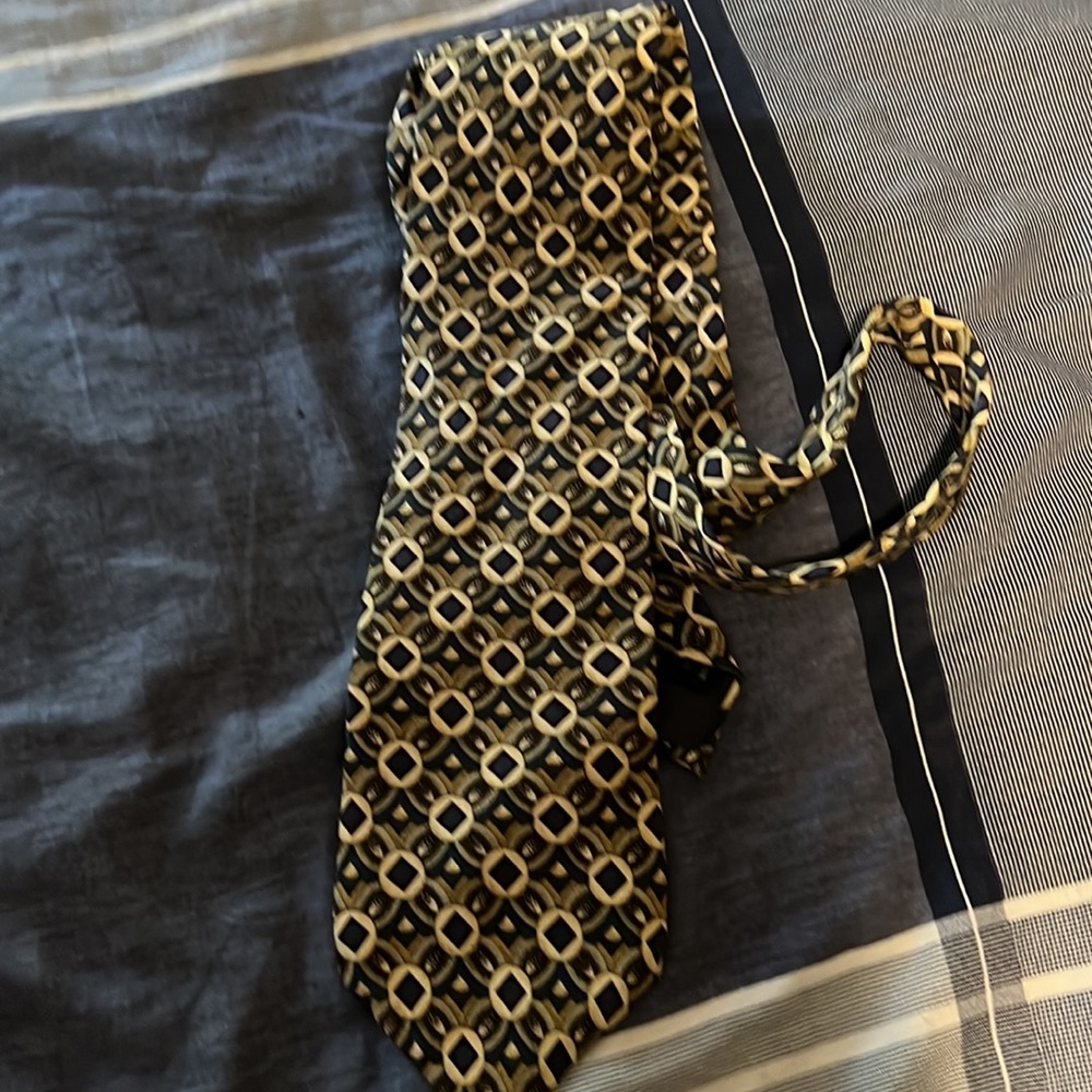 JR Riggings tie - Picture 3 of 3